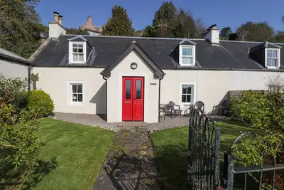 Image de Fuchsia Cottage, family friendly, with open fire in Fortrose