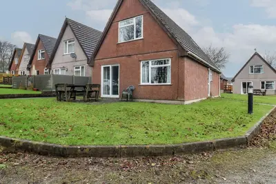 Image de Lewis Lodge, pet friendly, with a garden in St Ann's Chapel, Cornwall