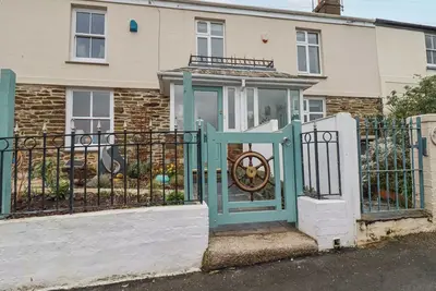 Image de Cathedral View Cottage, character holiday cottage in Truro