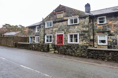 Image de Si-Yr-Afon, pet friendly, character holiday cottage in Beddgelert