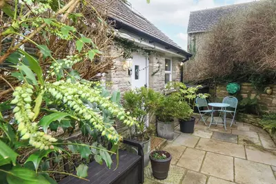 Image de The Cottage, pet friendly, with a garden in Swanage