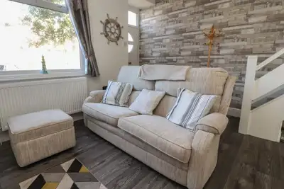 Image de 23 Dock Road, pet friendly, with a garden in Lytham St. Annes