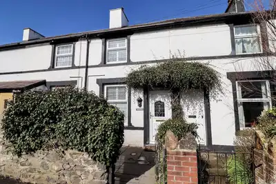 Image de Glynside, character holiday cottage, with a garden in Conwy