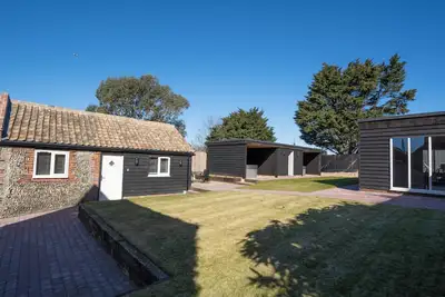 Dunes Cottage, pet friendly, country holiday cottage in Kessingland