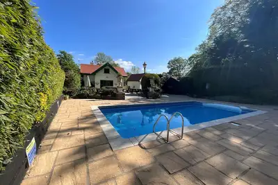 Image de Hafod Lodge, family friendly, luxury holiday cottage in Pontyclun