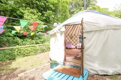 Image de Stardust, character holiday cottage, with open fire in Ventnor