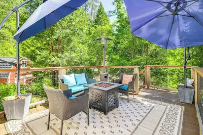 Image de Peaceful Forest Views & Patio: Twain Harte Home
