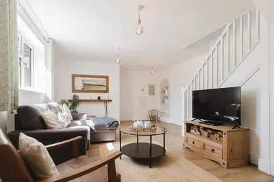 Image de Modern, stylish dog friendly - Owl Cottage