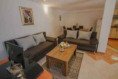 Image de Tranquil Getaway Villa Prapatnica with Pool and Garden - Three Bedroom Villa with Pool