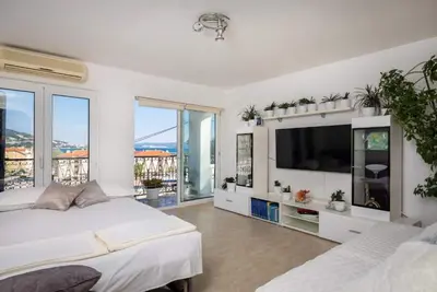 Image de Apartment Adriatic Pearl - One Bedroom Apartment with Balcony and Sea View