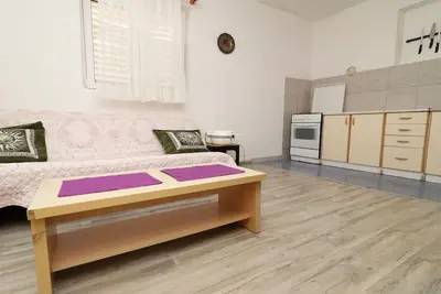 Image de Apartments Karbuni By The Sea - Two Bedroom Apartment with Terrace and Sea View - (A1)