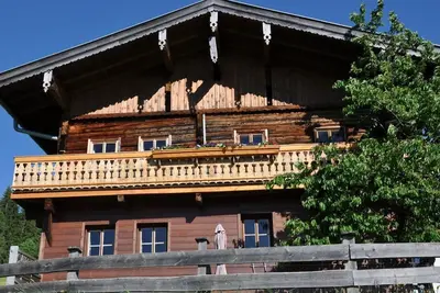 Image de Vacation home \"Weitblick\" - for 8-15 pers. /5 bedrooms - The \"ZwisleggGut\"