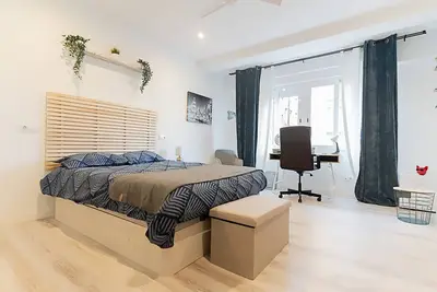 Image de Madrid : chambre avec confort, commodité et espaces communs  Chamartín – Mauricio Legendre