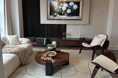Image de The Monroe | Elegant 2br/2ba Downtown Stamford | Designed by Lavish & Live
