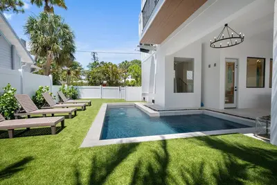 Image de Sun and Spring by Beach Boutique Rentals