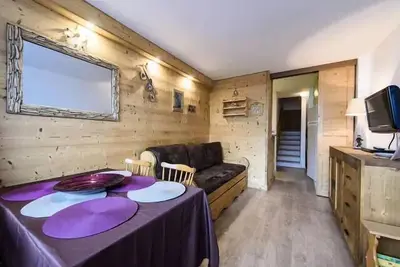 Image de zwei Zimmer mit Balkon