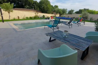 Image de La Maisonnette des trois Oliviers au carrefour du Vaucluse et de l Ardèche