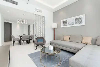 Image de From City Rush to Calm -2br Retreat in Damac Prive