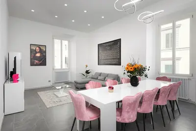 Borghese Palace Luxury Apartment