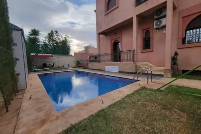 Image de 5 Suites Luxury Villa in Marrakech Rimass – 7 Bedrooms, Private Pool, Garden.
