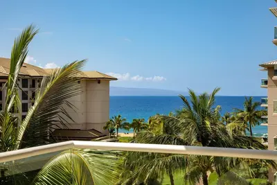Image de Kbm Resorts | Spacious 3-Bedroom Honua Kai Collection | Multi Unit Listing | Same Floor | Ocean Views | 2 Free Rental Cars! Hkh-520/24