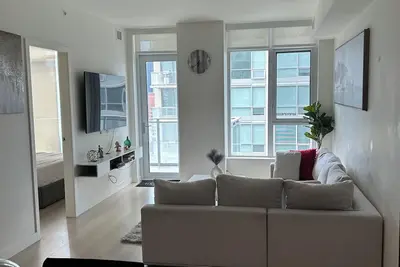 Image de Downtown Eau Claire Getaway – Close to Stampede Park!