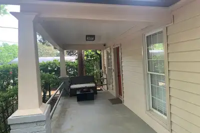 Image de Charming 2-bedroom house with WiFi and Ac in wonderful Atlanta