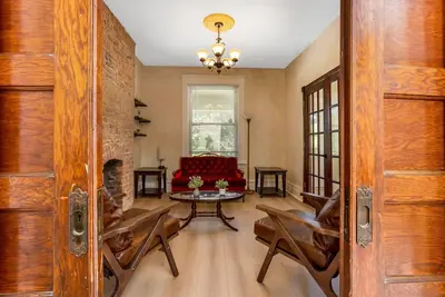Image de Renovated 3bd/2. 5 Ba On Franklin Park Conservatory! Private Gate to East Market