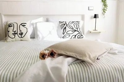Image de QuickHome Eco 2. 0 - Une Chambre Appartement, Couchages 3
