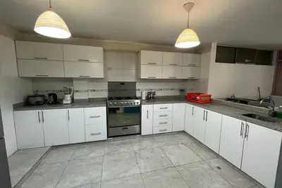 Image de Beautiful and spacious apartment in downtown Huancayo!