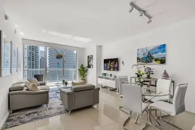 Image de Icon Brickell Retreat | 1br + Spa, Pool, Views