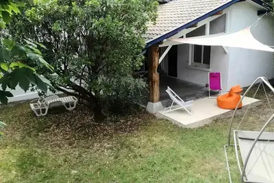 Image de 232 Sterne - Renovierte Landes Villa am Strand