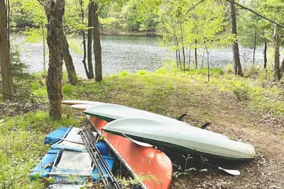 Image de 4br w/ Private Lake Access! Game Room! Kayaks! Grill!