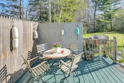 Image de 13 Mi to Acadia: Artistic Retreat in Nature