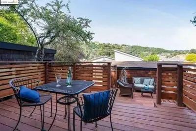 Image de Charming 2-bedroom cottage house with natural outdoor surroundings in the hills