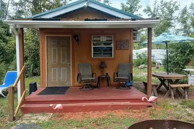 Image de Friendly's river retreat #1 cozy couples cabin in awesome Mayo with WiFi,