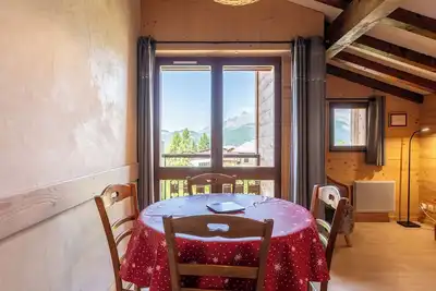 Studio '7 - La Pierramenta' avec vue sur la montagne, jardin partagé et Wi-Fi