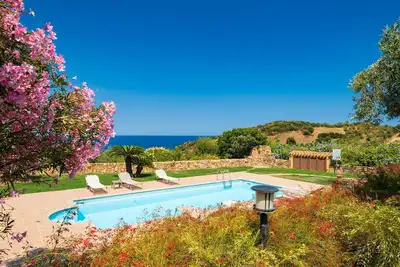 Image de Villa 'Azzurra' avec vue sur mer, Wi-Fi et climatisation