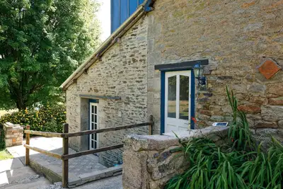 Image de Petite maison 'Bakehouse' avec piscine partagée, terrasse partagée et Wi-Fi