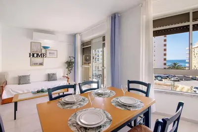 Image de Appartement \"Blue View\" avec vue sur la mer, Wi-Fi et climatisation