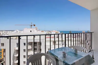 Image de Appartement \"Golden East\" avec vue sur la mer, Wi-Fi et climatisation