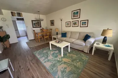 Image de Beach and Trail Bungalow- Quiet, Cute and Close to it All