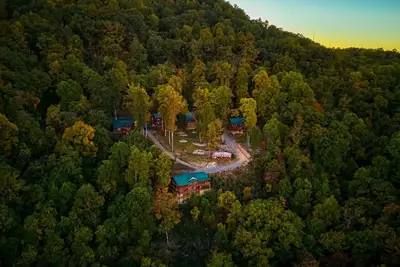 Image de The Great Smoky Haven by Ghosal Luxury Lodging