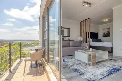 Image de Blue Haven| Ups | Parking | Swimming pool | Views