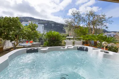 Image de Appartement pour 8 personnes à Sorrente