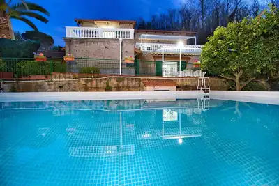 Image de Villa moderne et spacieuse à Sorrente