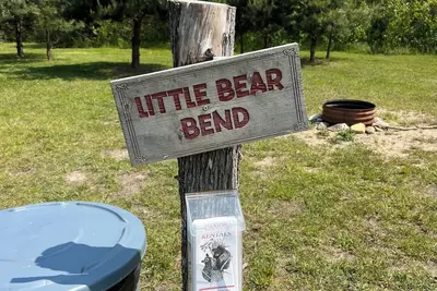Image de Adorable little campground in Petoskey with river nature views