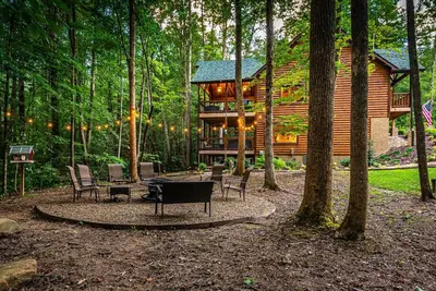 Image de Cubby Bear – Your Smoky Mountain Family Escape