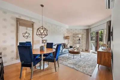 Image de Hot Tub + Pool | 2 Bed 2 Bath Ground Suite