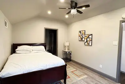 Image de Spacious 4br w/ Fenced Yard